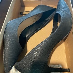 Jessica Simpson high heels